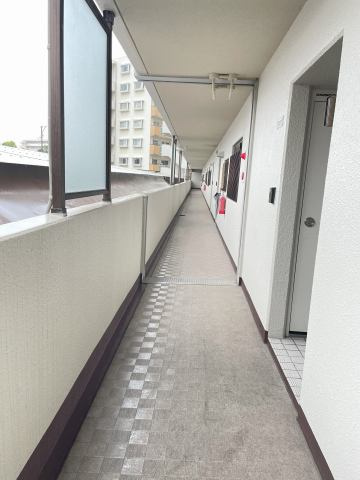 リベラル一ッ葉のバルコニー