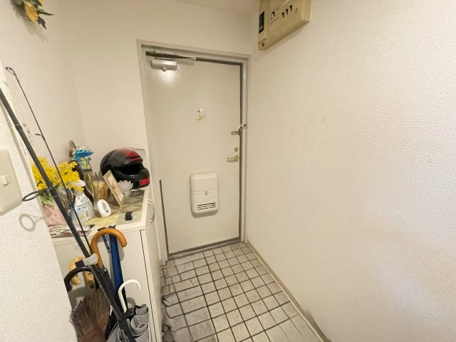 リベラル一ッ葉の玄関