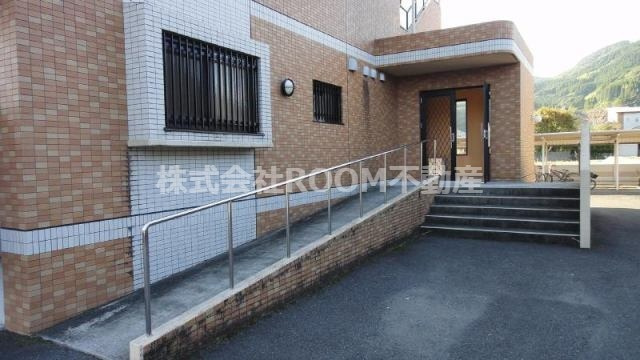 ユーミーアルタイルⅡのエントランス