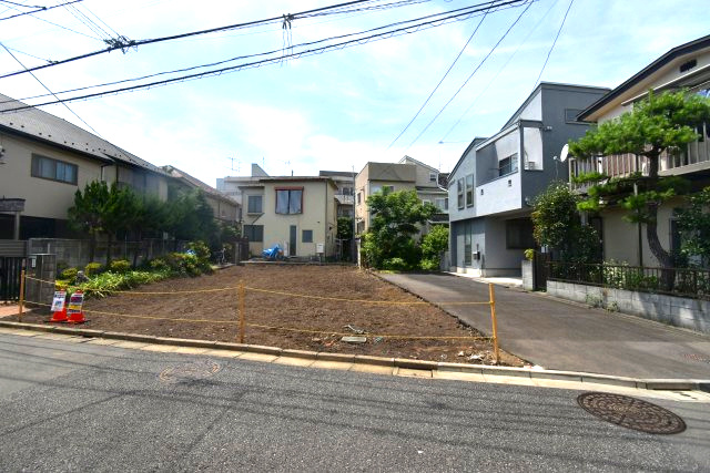 桜台2丁目・売地の前面道路含む現地写真