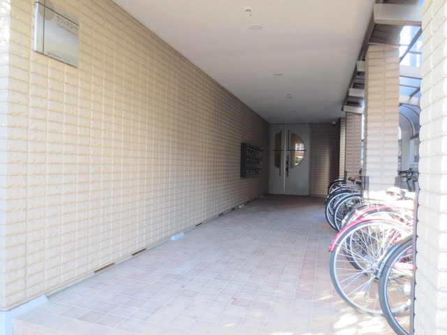 ラフィネコートのエントランス|★エントランス★