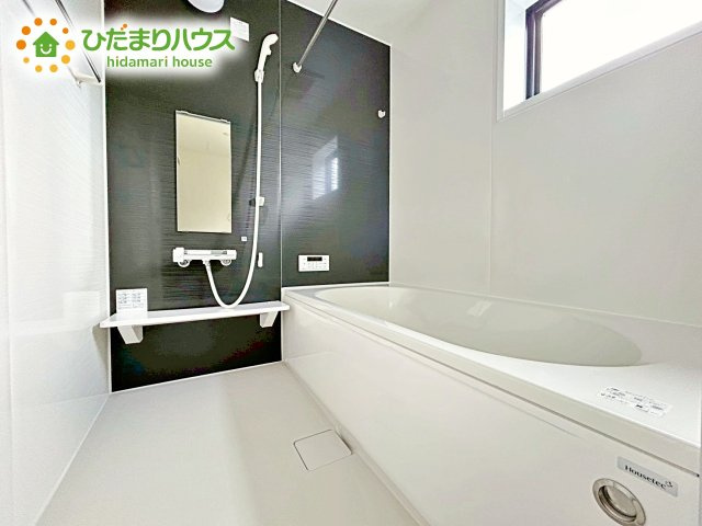 【浴室】 | 第1石岡市山崎　新築戸建　2号棟 | くつろぎのバスルームはゆったりリラックスできる1坪タイプ♪