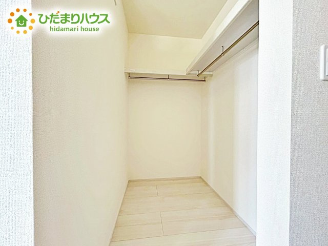 【収納】 | 第1石岡市山崎　新築戸建　2号棟 | 新婚さんにおすすめ！奥様に喜ばれる収納たっぷりのウォークインクローゼット付です☆
