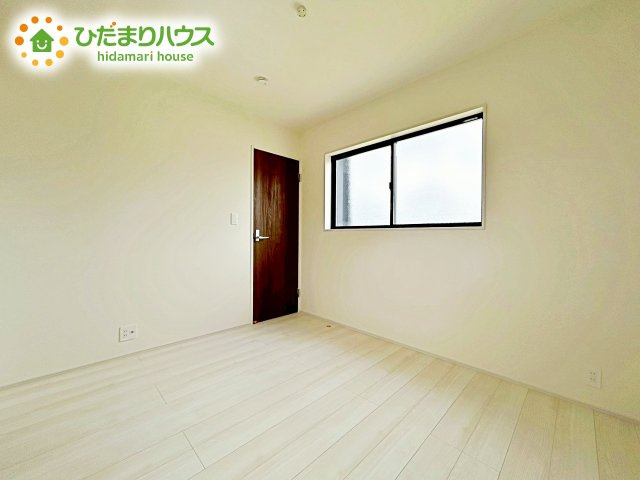 【洋室】 | 第1石岡市山崎　新築戸建　2号棟 | 机にベッドを置けば子供部屋の完成です！