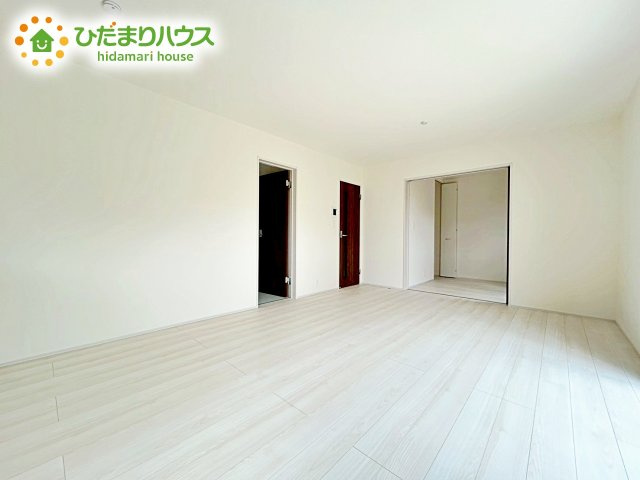 【居間・リビング】 | 第1石岡市山崎　新築戸建　2号棟 | 家族団らんの時間も増えそうなくつろぎのＬＤＫ☆