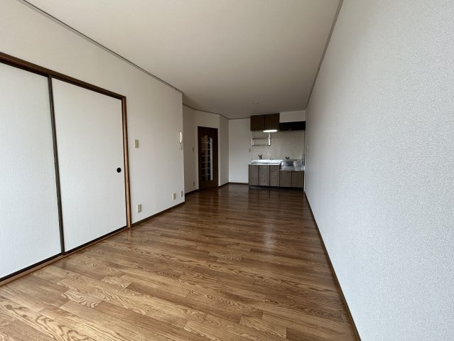 クレール津福1の居間・リビング