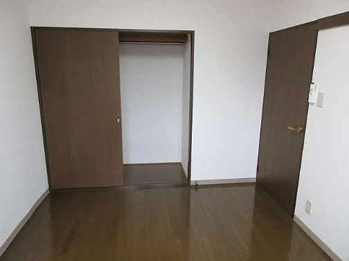 タウン２４８の収納