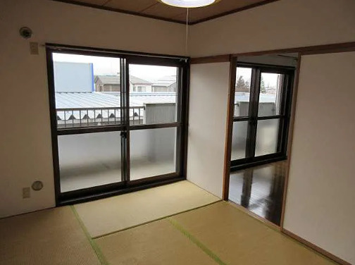 タウン２４８の和室