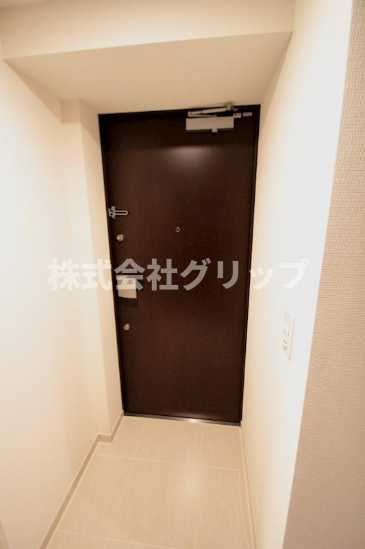 GRAN PASEO 横濱関内 PREMIUMの玄関