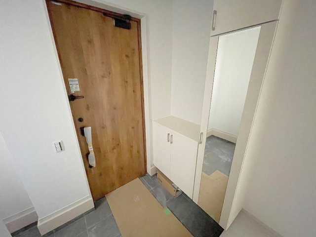 流山市西平井1丁目　新築戸建　全2棟　1号棟の玄関|同施工会社の参考写真になります。