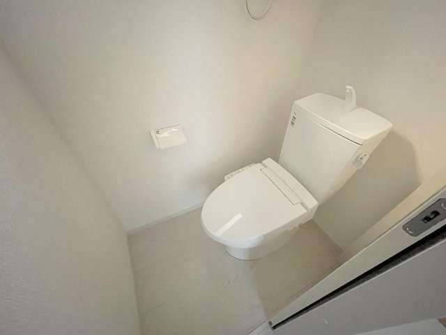 流山市西平井1丁目　新築戸建　全2棟　2号棟のトイレ|同施工会社の参考写真になります。