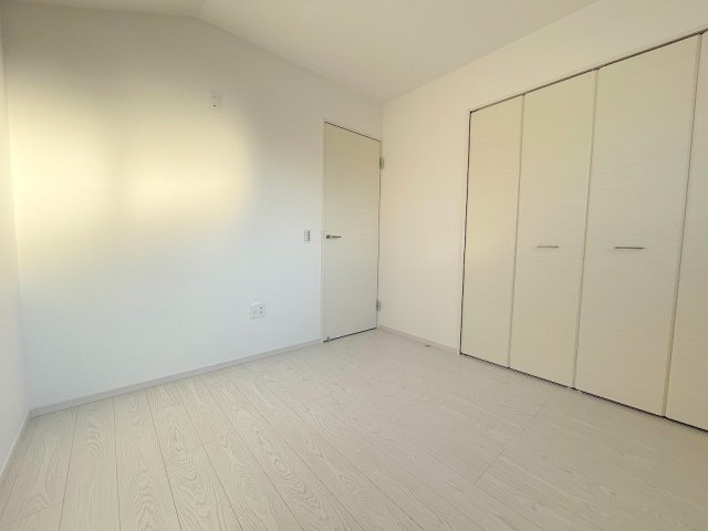 流山市西平井1丁目　新築戸建　全2棟　2号棟の洋室|同施工会社の参考写真になります。