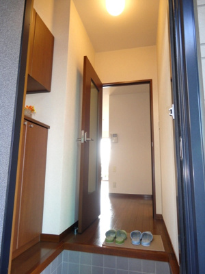 【玄関】 | サンクチュアリー久留米Ⅵ | 毎日通る玄関はこちらです