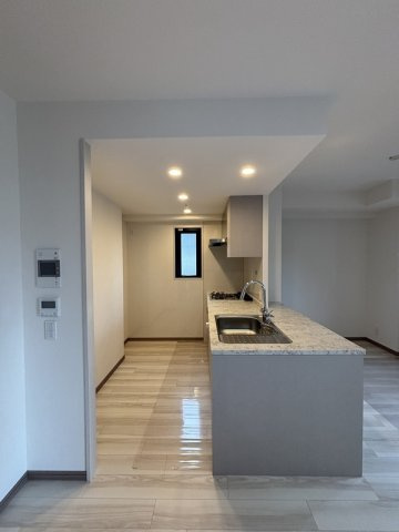 ワコーレフェリズ西岡本のロビー