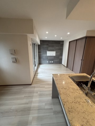 ワコーレフェリズ西岡本のロビー