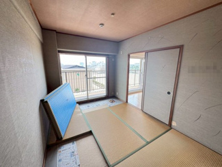 【内装】 | 岸和田コーポラス壱号棟 | 【和室→洋室にリフォームします】全室フローリングになるので、お掃除もしやすくなりますよ♪資料請求だけでもお気軽にお問い合わせください！