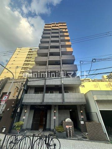 ジュネーゼ本町西の外観