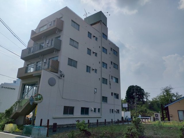 岐阜市雄総桜町 1棟アパートの外観