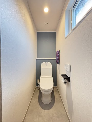 橿原市城殿町のトイレ|2階にもトイレがあります。