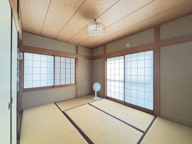 桜井市朝倉台西6丁目の和室|趣きのある和室6帖