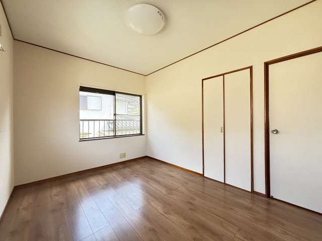 桜井市朝倉台西6丁目の子供部屋|洋室6帖