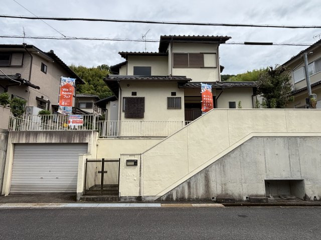 桜井市朝倉台西6丁目の外観