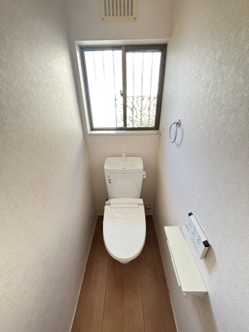 桜井市朝倉台西6丁目のトイレ|温水洗浄便座付きトイレ