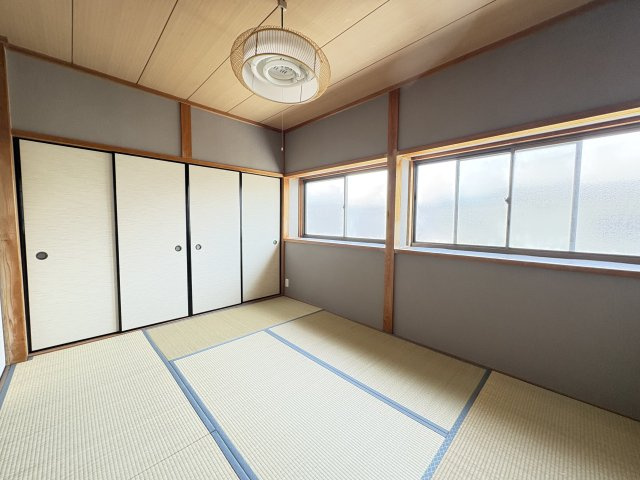 桜井市東新堂の和室|陽当たりいい和室6帖です