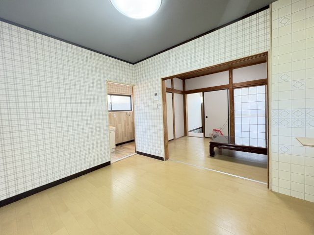 桜井市東新堂のキッチン|DK6帖です。明るく開放的な空間です。