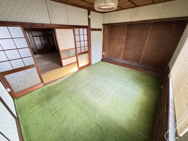 桜井市大字初瀬　の洋室|窓が大きいので明るい洋室です！