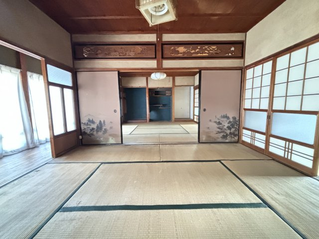 桜井市大字初瀬　の和室|和室が二部屋続きなので広々利用して頂けます。