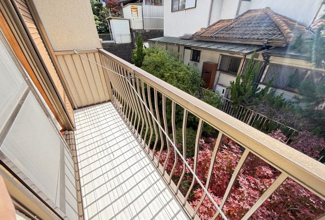 桜井市朝倉台東4丁目のバルコニー