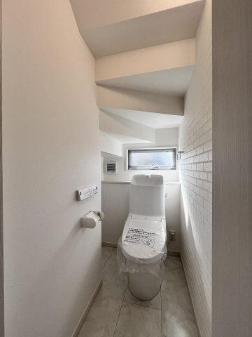 桜井市慈恩寺全2区画2号地のトイレ|ゆったりとした空間のトイレです