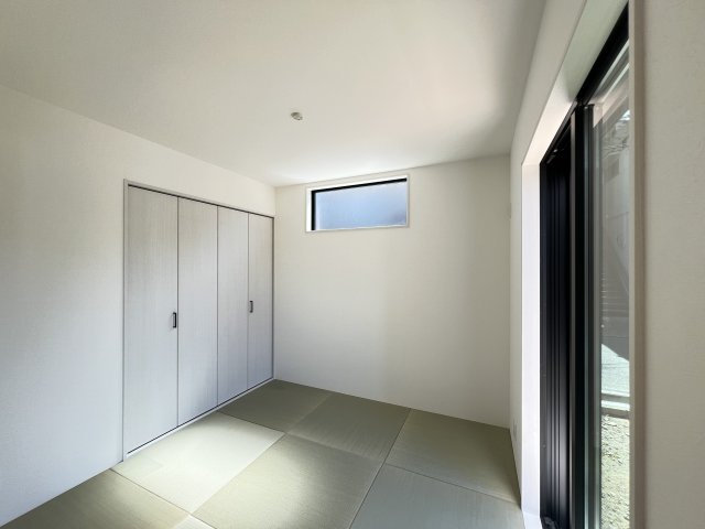 桜井市安倍木材団地1丁目全3区画の和室|琉球風畳がモダンな洋風和室