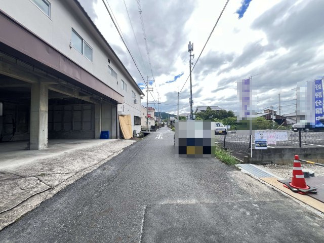 桜井市安倍木材団地1丁目全3区画の前面道路含む現地写真|前面道路含む現地写真です