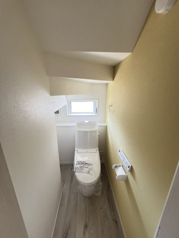 桜井市安倍木材団地1丁目全3区画のトイレ|温水洗浄便座付きトイレ