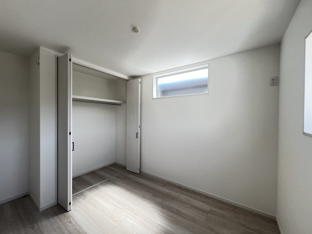 桜井市安倍木材団地1丁目全3区画の洋室|洋室5.23帖　収納もついてます