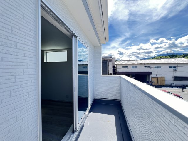 桜井市安倍木材団地1丁目全3区画のバルコニー|南向きのバルコニー