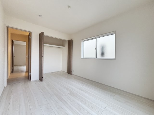 磯城郡田原本町八尾１棟の洋室|主寝室に最適な洋室6.2帖　クローゼット付き