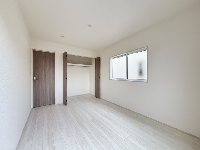 磯城郡田原本町八尾１棟の洋室|洋室6帖　クローゼット付き