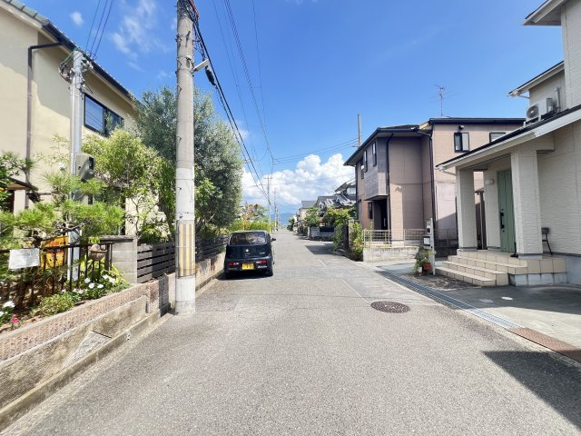 磯城郡田原本町八尾１棟の前面道路含む現地写真