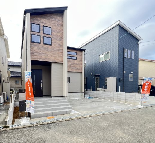 磯城郡田原本町八尾１棟の外観