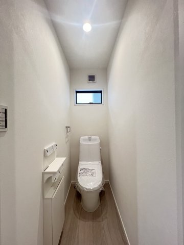 グリーンステージ　浮孔Ⅲのトイレ|温水洗浄便座付きトイレ