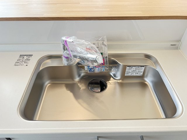 橿原市醍醐町のキッチン|清潔感あふれるシンク