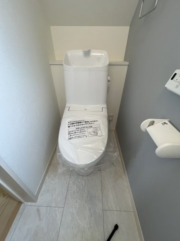 橿原市曲川町5丁目1期全2区画のトイレ|1F2Fにトイレあり♪忙しい朝も問題なしです！
