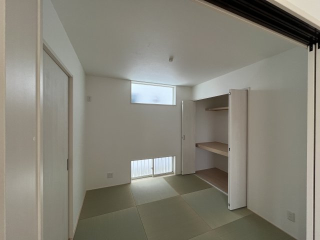 橿原市曲川町5丁目1期全2区画の和室|押入収納付きなので収納には困りません！