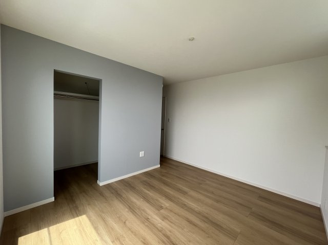 橿原市曲川町5丁目1期全2区画の寝室|洋室10帖は主寝室にいかがでしょうか。