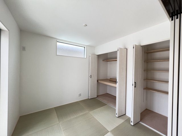 北葛城郡広陵町大字笠4区画の和室|洋風和室4.5帖　押入収納付き