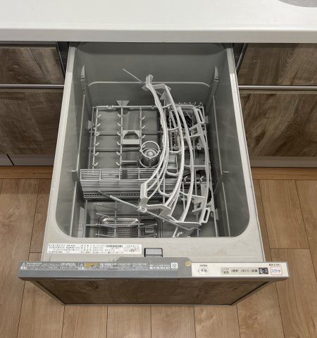 橿原神宮前スカイハイツ9階のキッチン|食器洗浄乾燥機付きがうれしいですね。