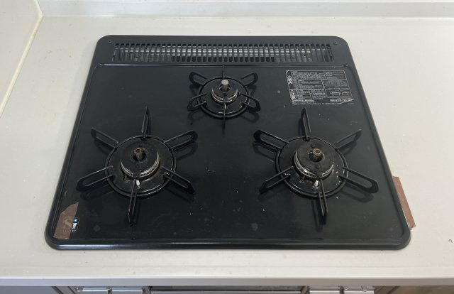橿原神宮前スカイハイツ9階のキッチン|ガスコンロ3口